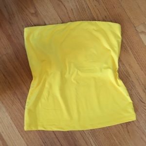 Strapless yellow stretchy tank top